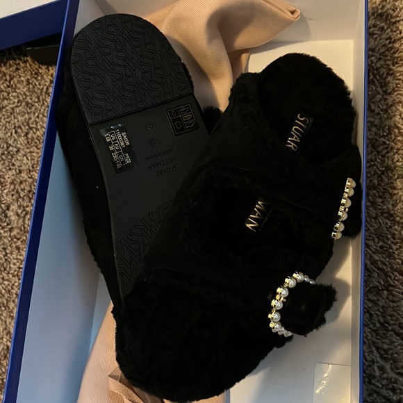 Stuart Weitzman - Picture 5 of 12